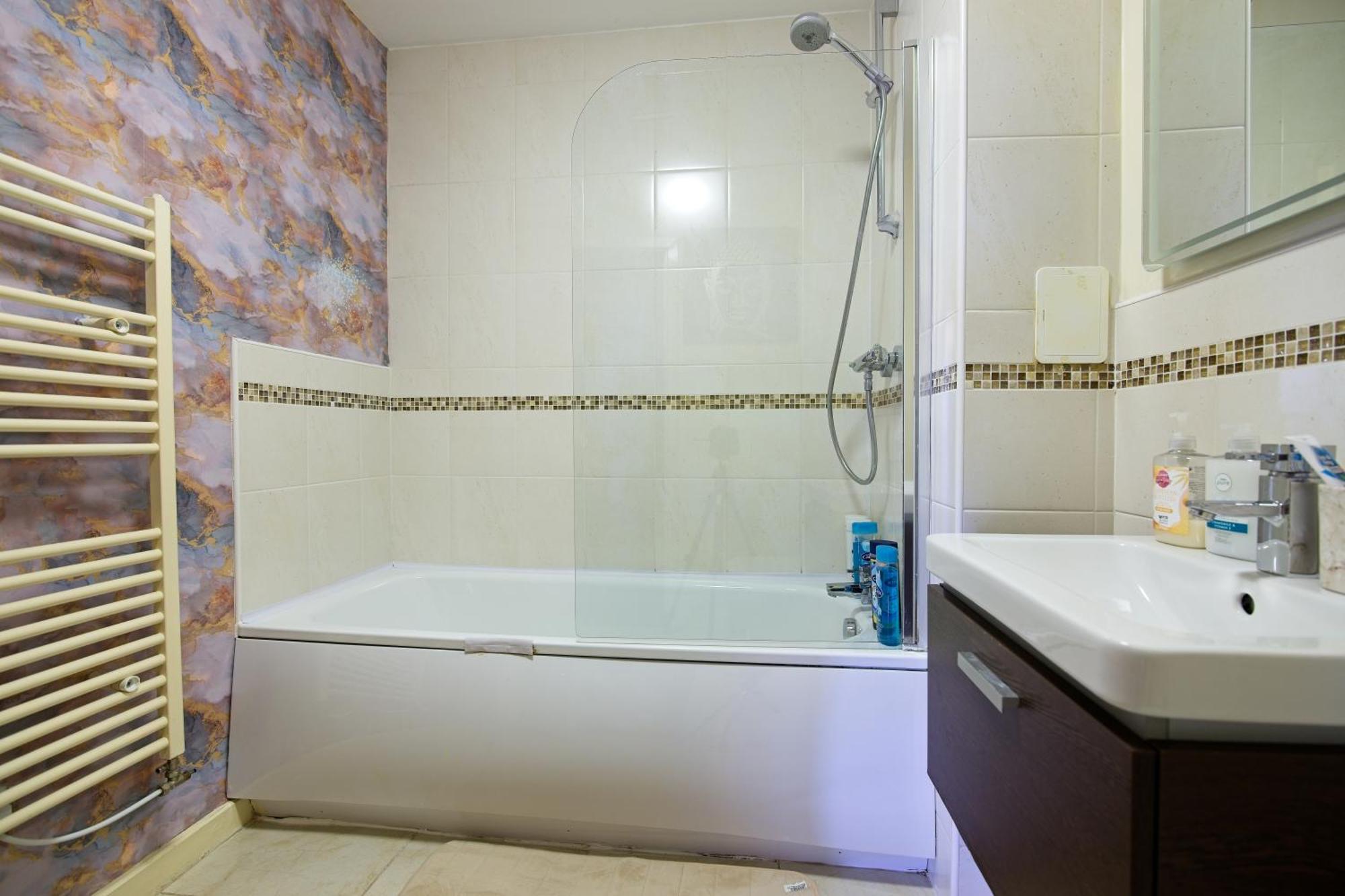 Five Star Rated Condo Manchester Ngoại thất bức ảnh